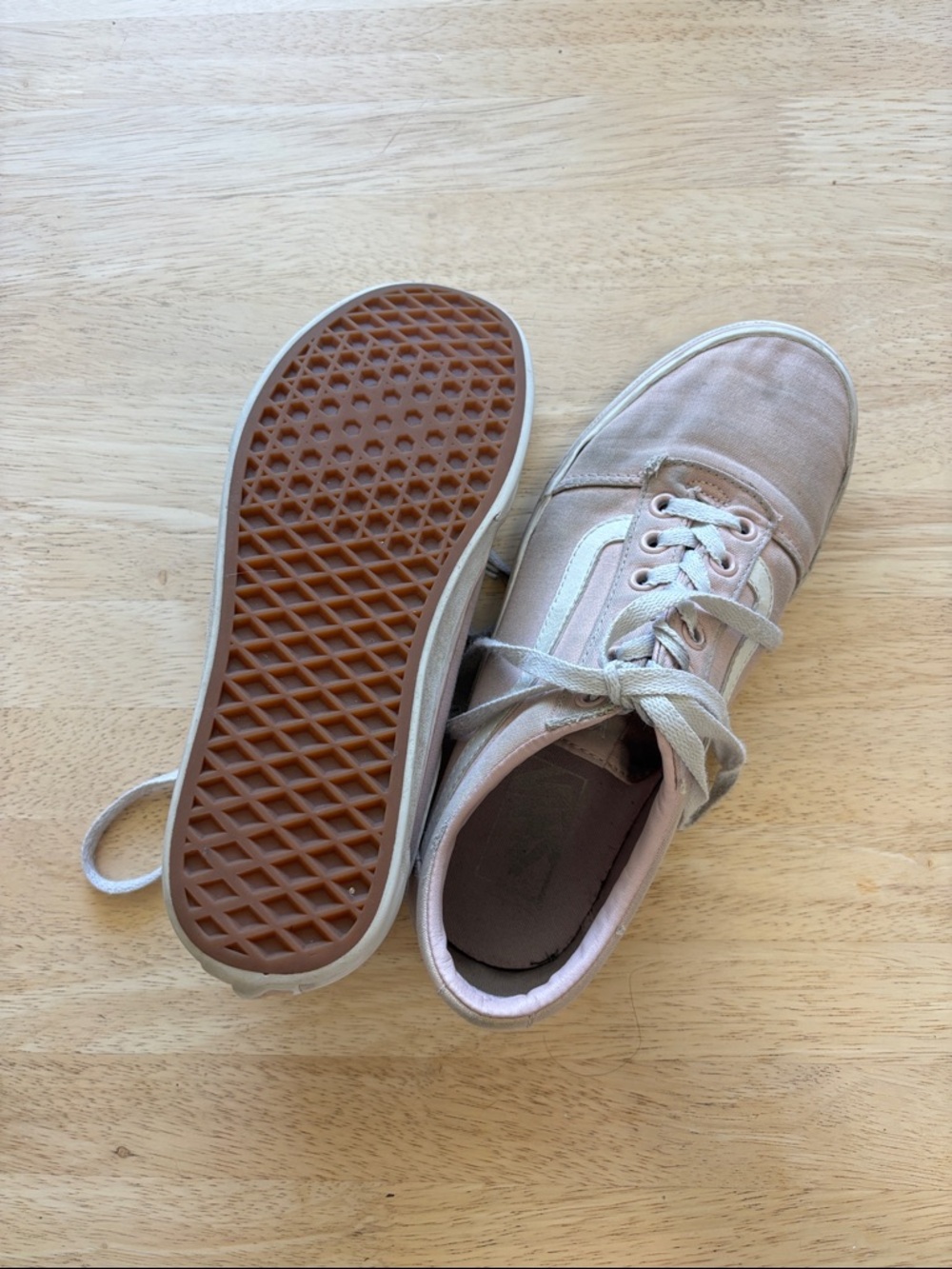 Vans Women’s Light Pink Canvas Low-Top Sneakers - Picture 3 of 4